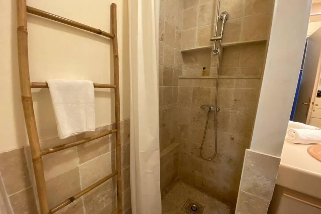 C037-Nice Studio With Garden And Parking - Near Beach 戛纳 外观 照片